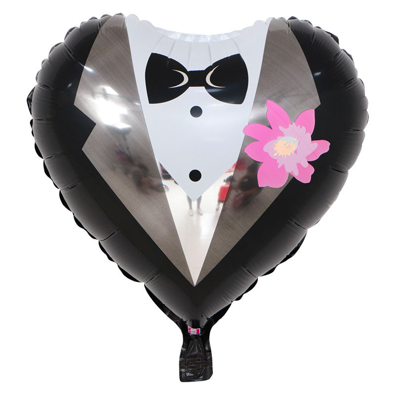 Tuxedo (Heart Shape) - 18in - PartyMonster.ae